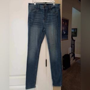 Hollister jeans, size 9